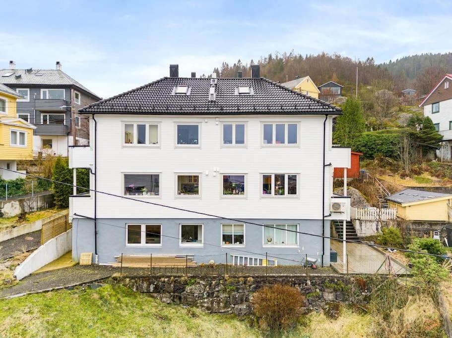 Appartamento Lille Damsgardsveien 61 Bergen Esterno foto