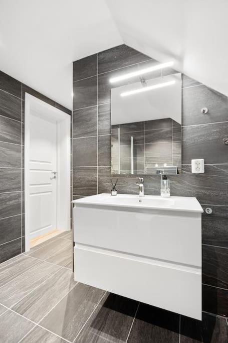 Appartamento Lille Damsgardsveien 61 Bergen Esterno foto