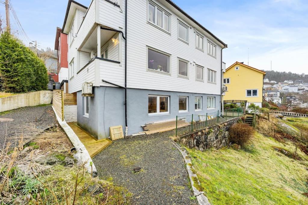 Appartamento Lille Damsgardsveien 61 Bergen Esterno foto